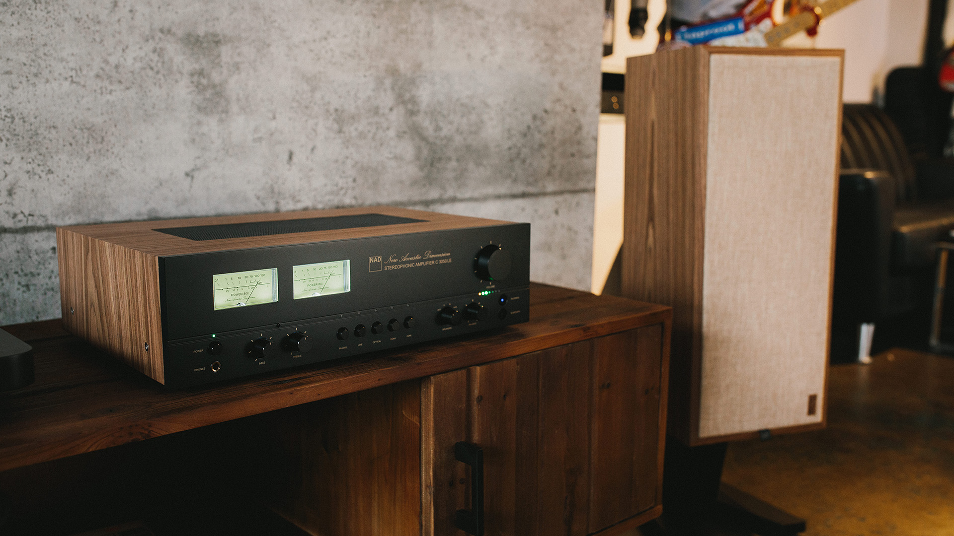 NAD C 3050 LE 7 NAD C 3050 LE Lifestyle 5