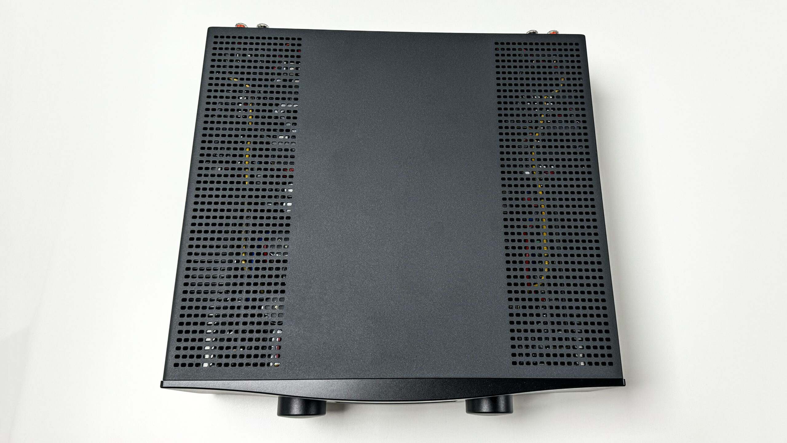Hegel H400 2 Hegel H400 TopView GeirNordby