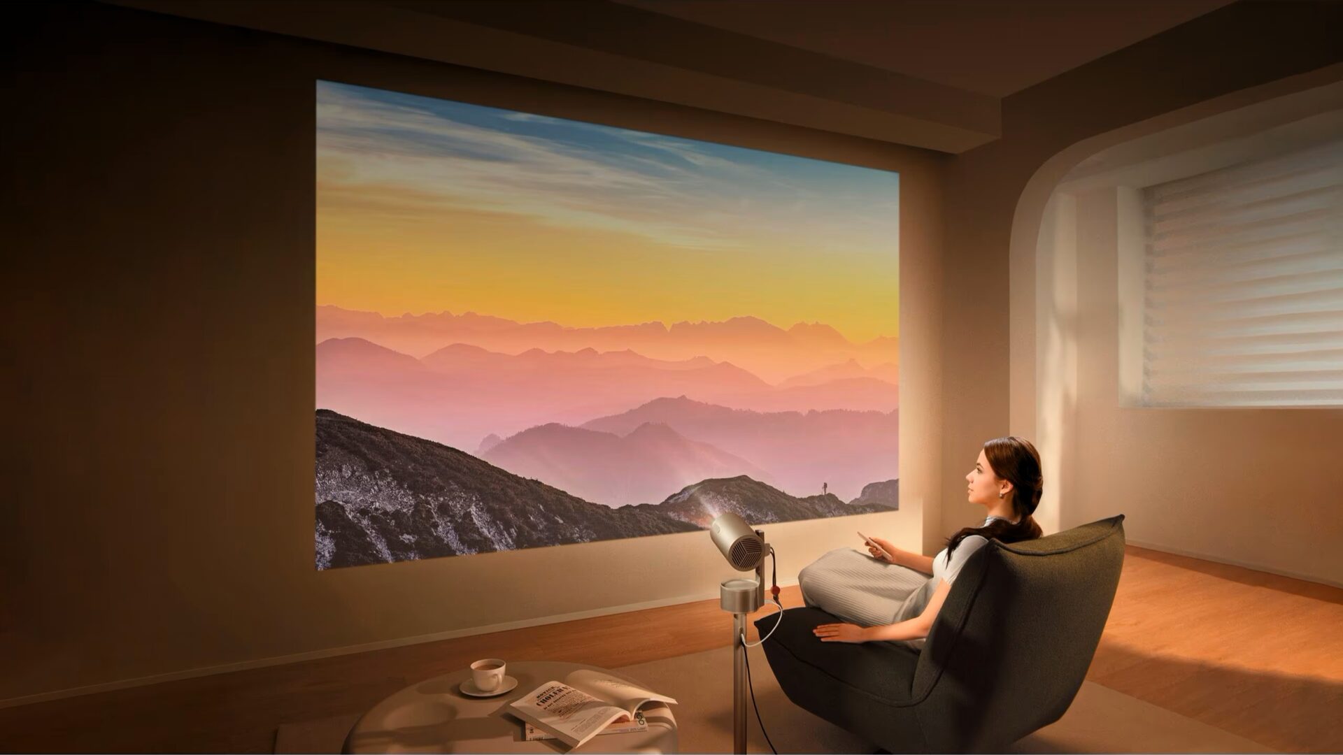 XGIMI MoGo 3 Pro med Powerbase 1 XGIMI MoGo 3 Pro projector screen